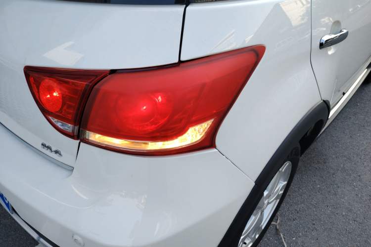 Used Great Wall M4 2014 1.5L Manual Comfort Model Right Rear Taillight