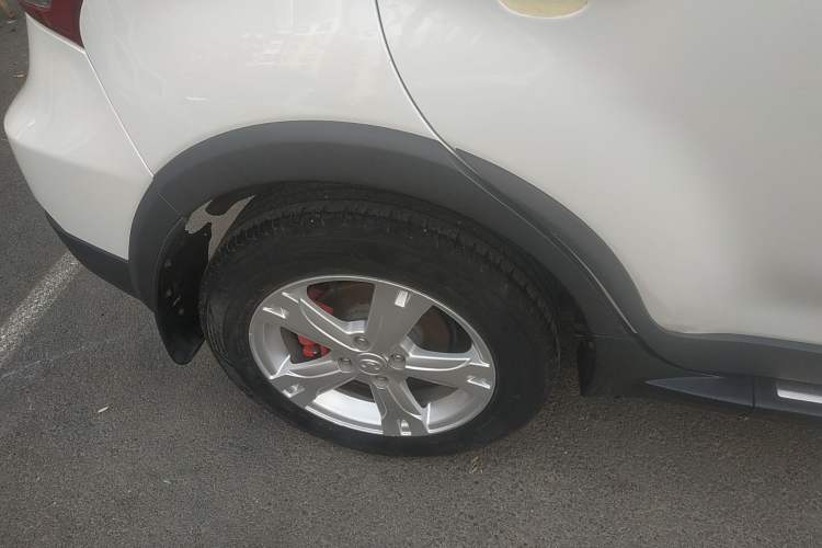Used Great Wall M4 2014 1.5L Manual Luxury Model Right Rear Wheel Hub