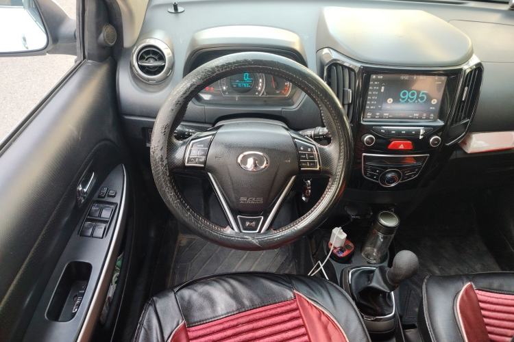 Used Great Wall M4 2014 1.5L Manual Luxury Model Steering Wheel