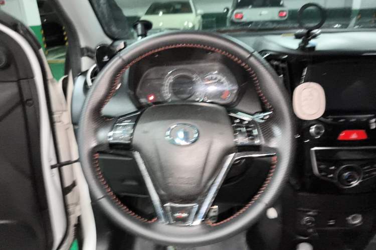 Used Great Wall M4 2014 1.5L Manual Luxury Model Steering Wheel