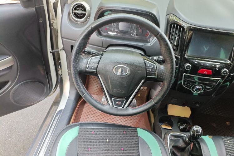 Used Great Wall M4 2014 1.5L Manual Luxury Model Steering Wheel