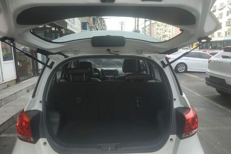 Used Great Wall M4 2014 1.5L Manual Luxury Model Trunk