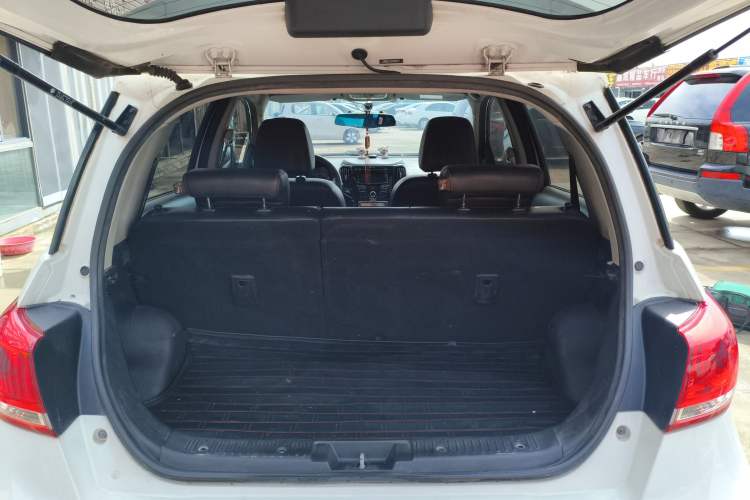 Used Great Wall M4 2014 1.5L Manual Comfort Model Trunk