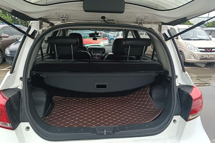 Used Great Wall M4 2014 1.5L Manual Luxury Model Trunk