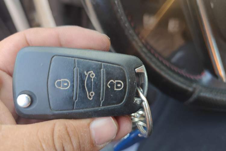 Used Great Wall M4 2014 1.5L Manual Luxury Model Vehicle Key