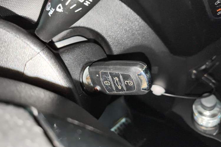 Used Great Wall M4 2014 1.5L Manual Luxury Model Vehicle Key