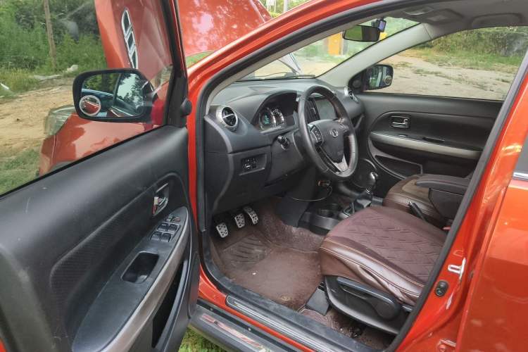 Used Great Wall M4 2014 1.5L Manual Luxury Model Driver Seat