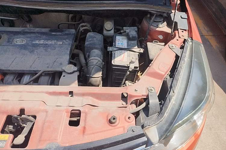 Used Great Wall M4 2014 1.5L Manual Comfort Model Engine Bay Left