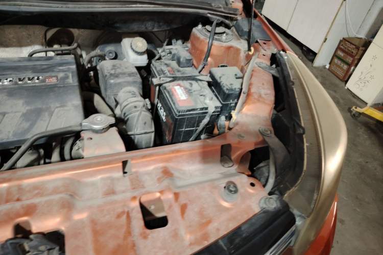 Used Great Wall M4 2014 1.5L Manual Luxury Model Engine Bay Left