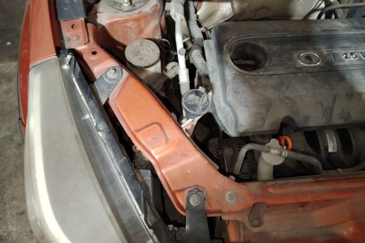 Used Great Wall M4 2014 1.5L Manual Luxury Model Engine Bay Right