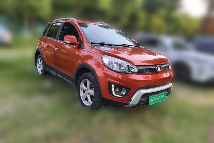 Used Great Wall M4 2014 1.5L Manual Luxury Model Front Right 45 Deg