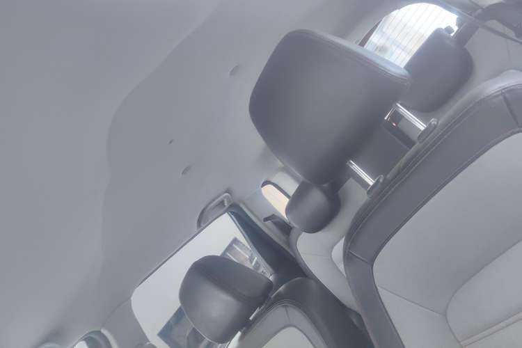 Used Great Wall M4 2014 1.5L Manual Comfort Model Headliner