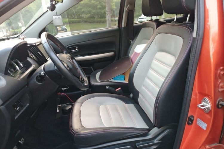 Used Great Wall M4 2014 1.5L Manual Luxury Model Left Front Seat
