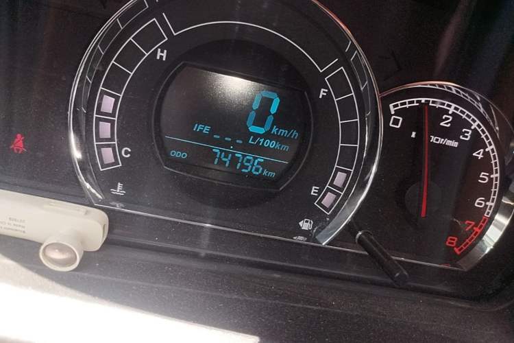 Used Great Wall M4 2014 1.5L Manual Comfort Model Odometer Close Up