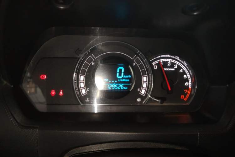 Used Great Wall M4 2014 1.5L Manual Luxury Model Odometer Close Up