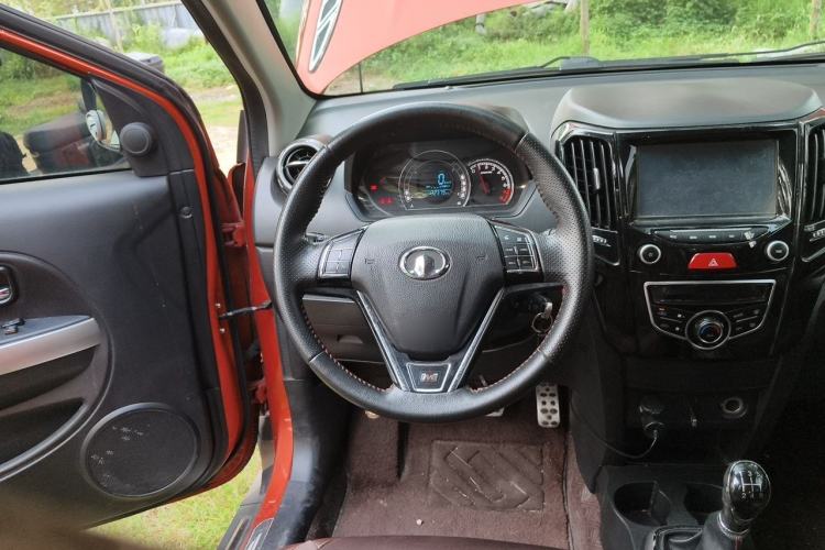 Used Great Wall M4 2014 1.5L Manual Luxury Model Steering Wheel