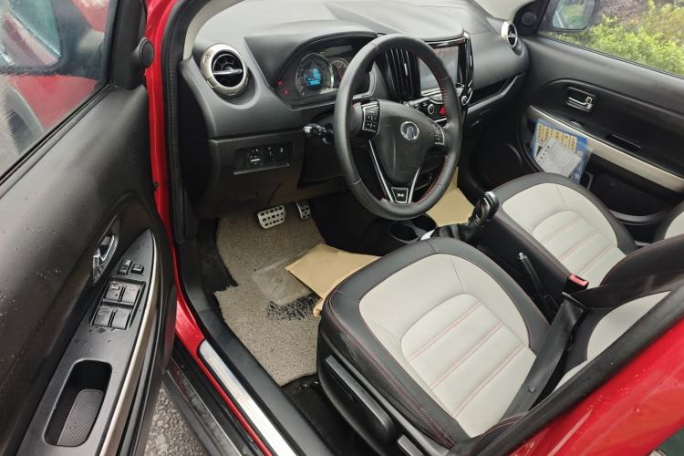 Used Great Wall M4 2015 1.5L AMT Luxury Model Driver Seat