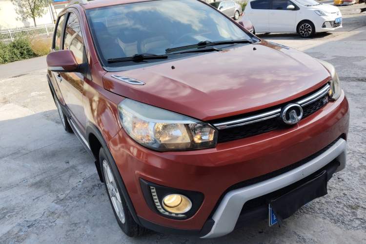 Used Great Wall M4 2015 1.5L AMT Comfort Model Exterior 2