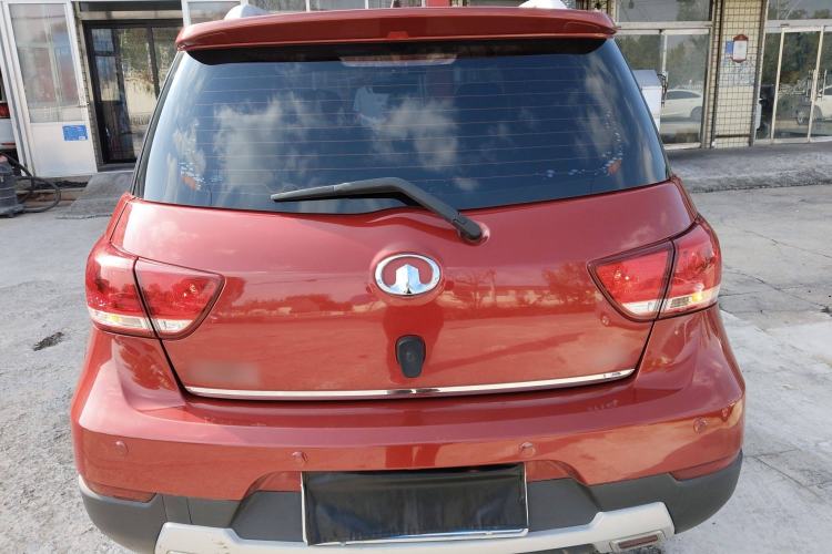 Used Great Wall M4 2015 1.5L AMT Comfort Model Exterior 4
