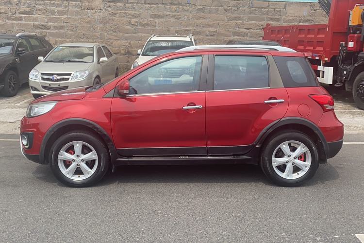 Used Great Wall M4 2015 1.5L AMT Luxury Model Exterior 5