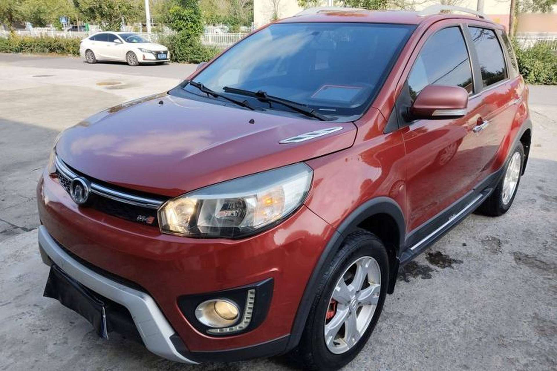 Used Great Wall M4 2015 1.5L AMT Comfort Model Front Left 45 Deg