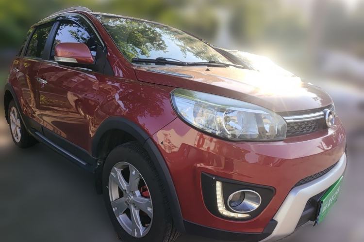 Used Great Wall M4 2015 1.5L AMT Comfort Model Front Right 45 Deg