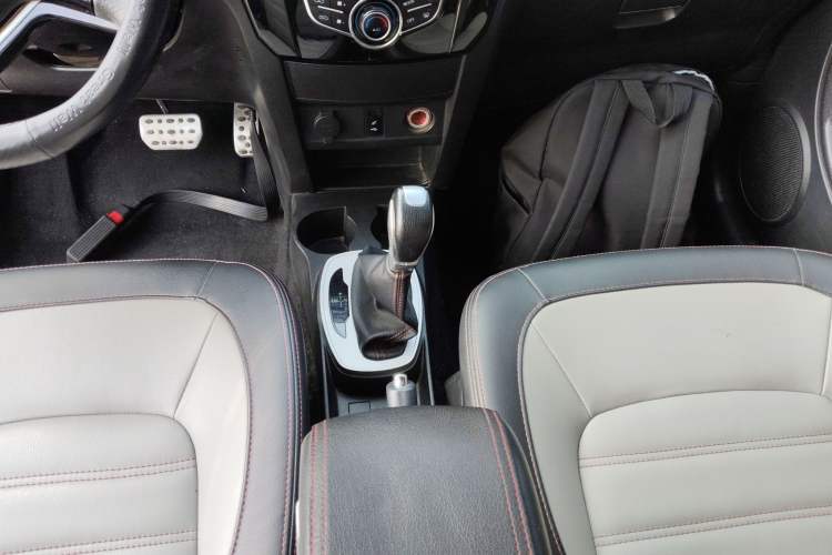 Used Great Wall M4 2015 1.5L AMT Comfort Model Gear Lever