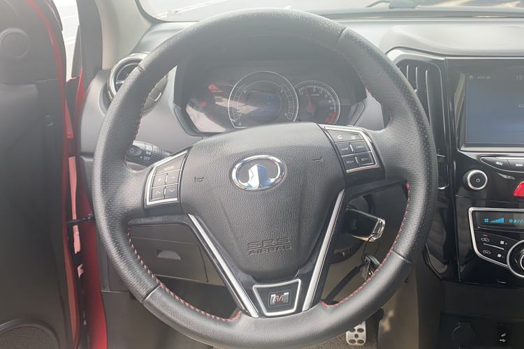Used Great Wall M4 2015 1.5L AMT Luxury Model Interior 4