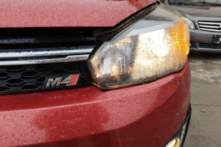 Used Great Wall M4 2015 1.5L AMT Comfort Model Left Front Headlight