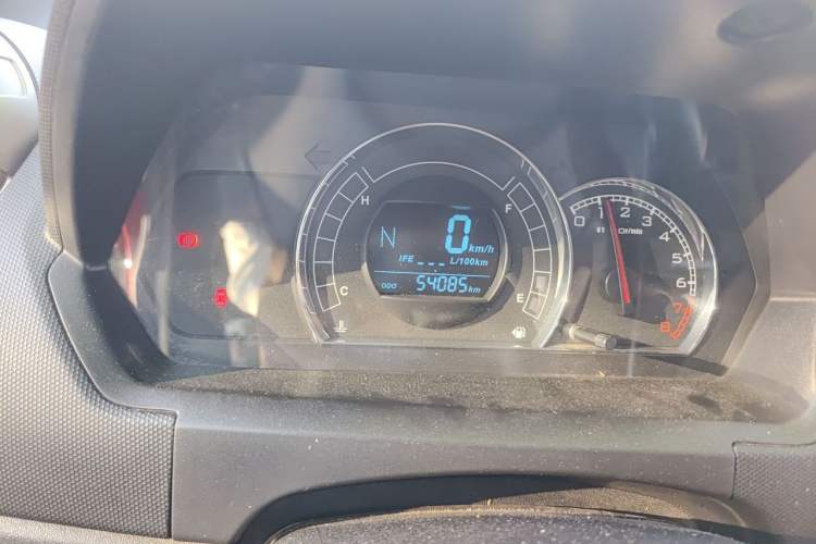 Used Great Wall M4 2015 1.5L AMT Comfort Model Odometer Close Up