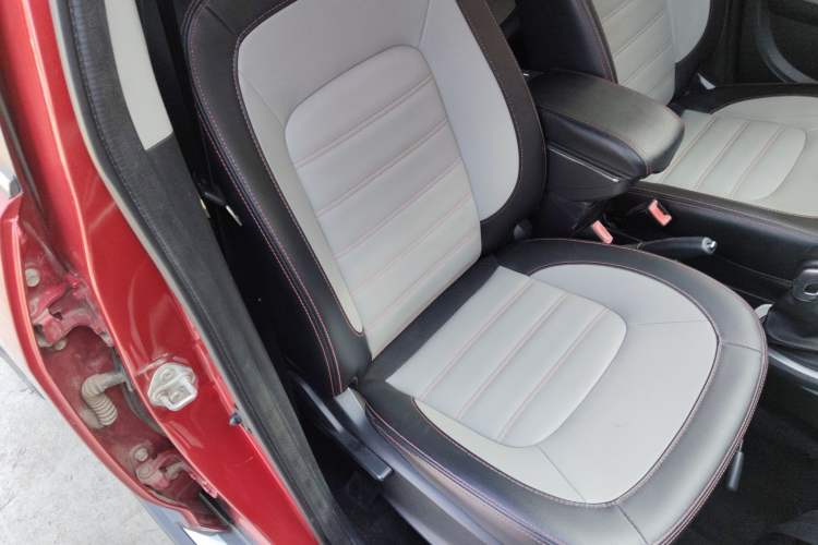 Used Great Wall M4 2015 1.5L AMT Comfort Model Right Front Seat