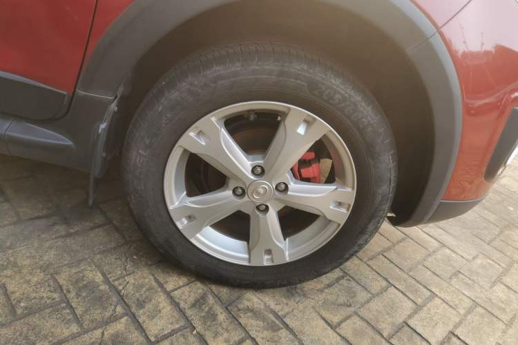 Used Great Wall M4 2015 1.5L AMT Luxury Model Right Front Wheel Hub