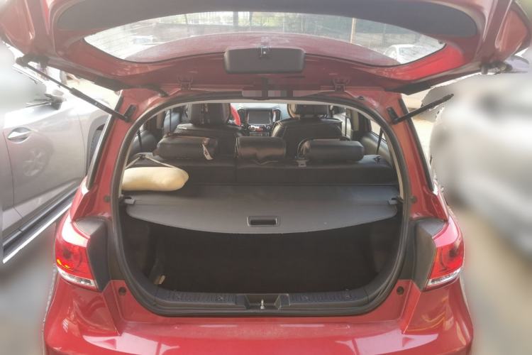 Used Great Wall M4 2015 1.5L AMT Luxury Model Trunk