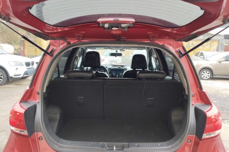 Used Great Wall M4 2015 1.5L AMT Comfort Model Trunk