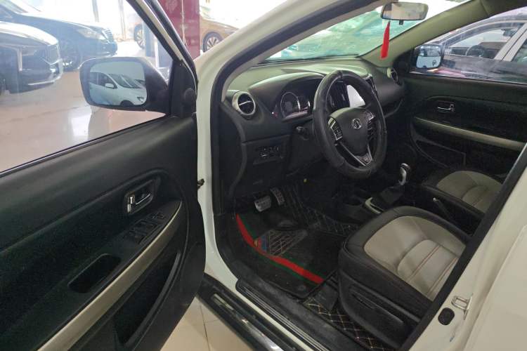 Used Great Wall M4 2015 1.5L AMT Luxury Model Driver Seat
