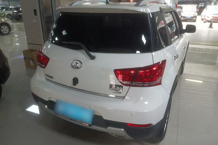 Used Great Wall M4 2015 1.5L AMT Luxury Model Exterior 5