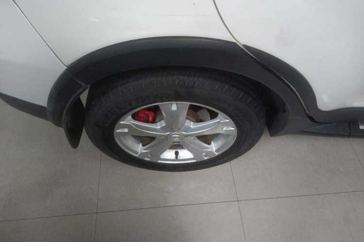 Used Great Wall M4 2015 1.5L AMT Luxury Model Exterior 8