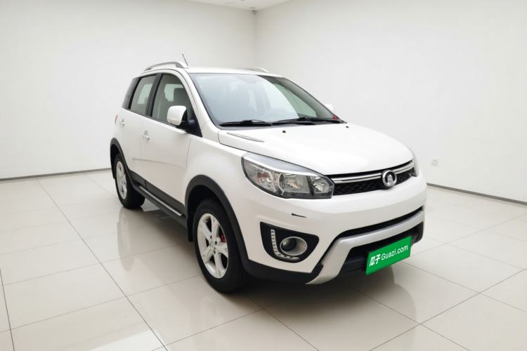 Used Great Wall M4 2015 1.5L AMT Luxury Model Front Right 45 Deg