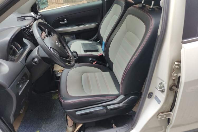 Used Great Wall M4 2015 1.5L AMT Luxury Model Left Front Seat