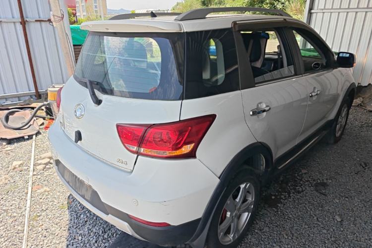 Used Great Wall M4 2015 1.5L AMT Luxury Model Rear Right 45 Deg