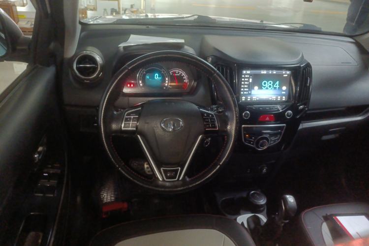 Used Great Wall M4 2015 1.5L AMT Luxury Model Steering Wheel