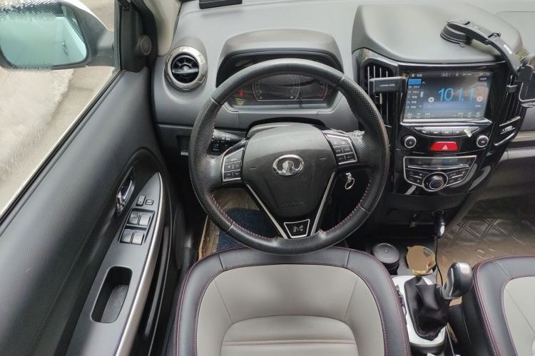 Used Great Wall M4 2015 1.5L AMT Luxury Model Steering Wheel