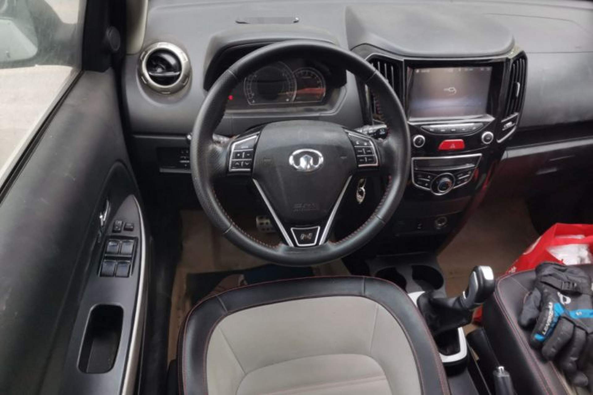 Used Great Wall M4 2015 1.5L AMT Luxury Model Steering Wheel