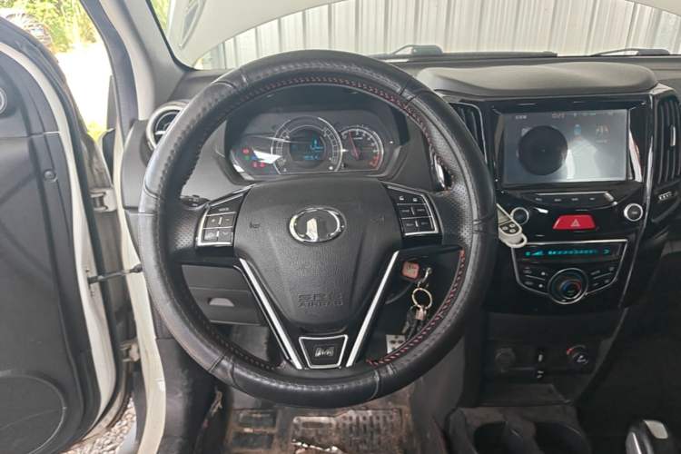 Used Great Wall M4 2015 1.5L AMT Luxury Model Steering Wheel