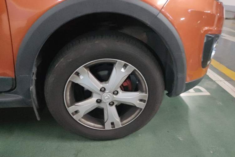 Used Great Wall M4 2015 1.5L AMT Luxury Model Right Front Wheel Hub