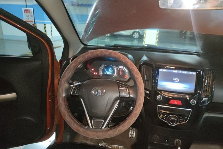 Used Great Wall M4 2015 1.5L AMT Luxury Model Steering Wheel