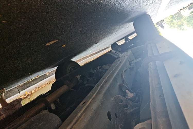 Used Great Wall Poer 2021 2.0T Commercial Version Manual Diesel Two-Wheel Drive Elite Long-Box GW4D20M Chassis Front Left