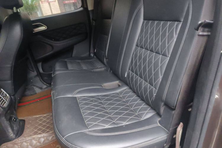 Used Great Wall Poer 2019 2.0T Automatic Gasoline 4x4 Comfort Edition GW4C20B Left Rear Seat