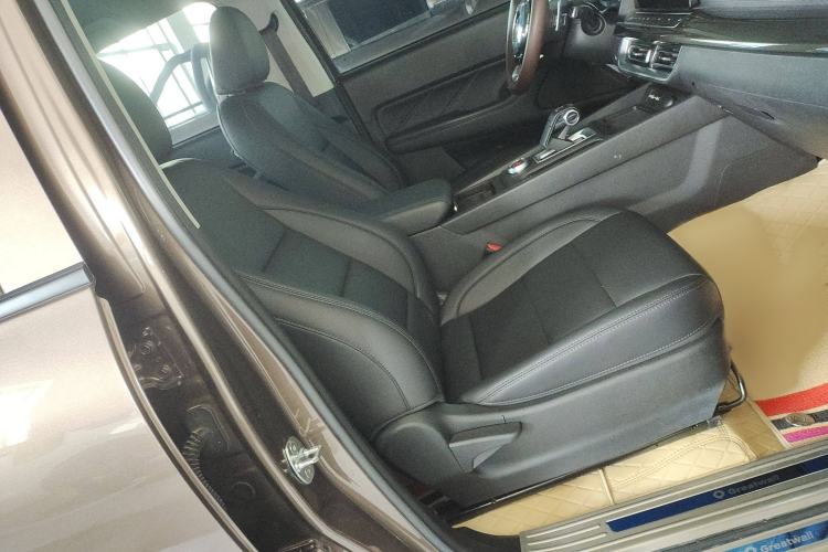 Used Great Wall Poer 2023 2.0T Commercial Version Automatic Diesel 4x4 Elite Long-Box GW4D20M Right Front Seat