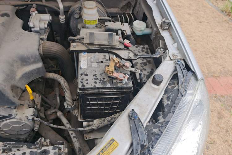 Used Great Wall Poer  Engine Bay Left